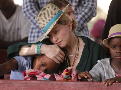 Las gemelas de Madonna crecieron y estas fotos lo comprueban