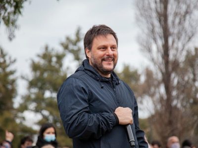 Leandro Santoro: “Cristina Kirchner no es la que está enfrente de Alberto Fernández”