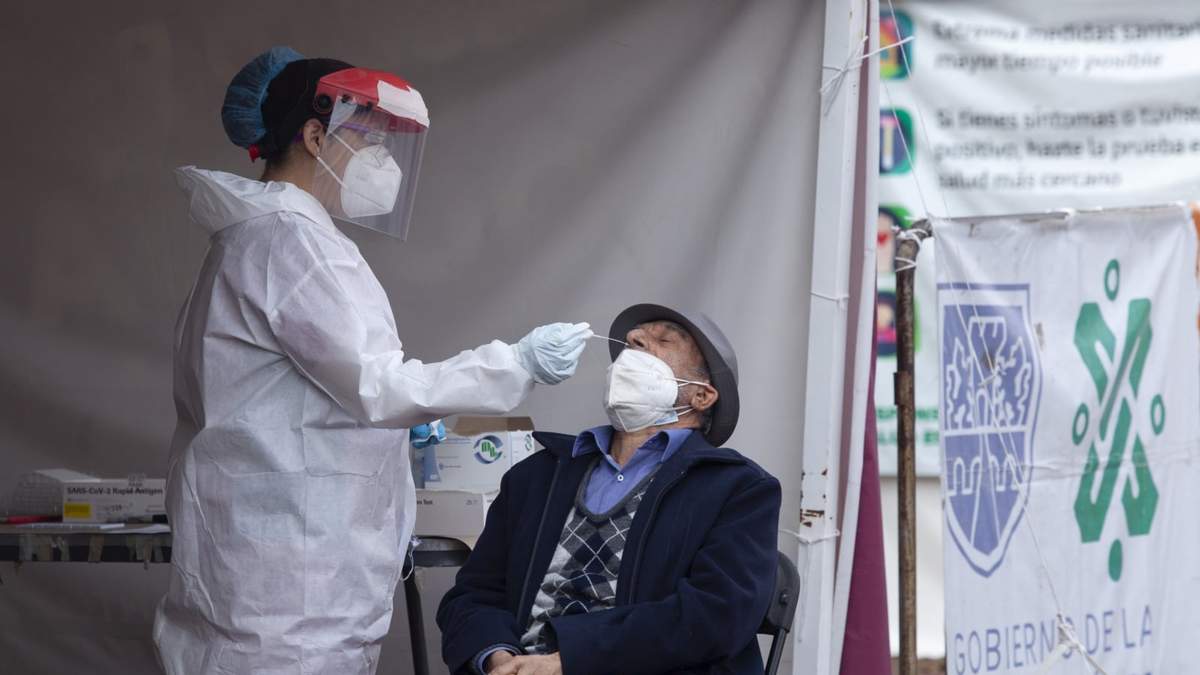 En los últimos días aumentó la demanda de personas que acuden a realizarse la prueba gratuita de covid-19