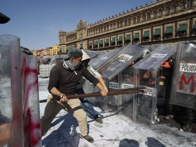 Marcha de la generación Z: La Guerra de narrativas