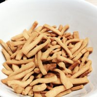 Más fácil de lo creías: no gastes fortuna en snacks y hacé tus propios palitos salados que son una locura