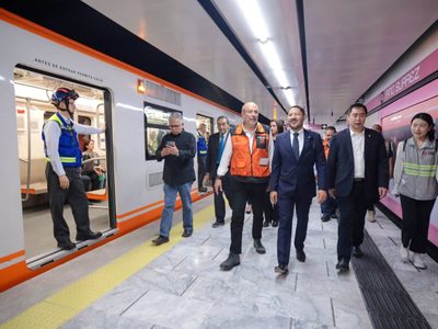 Tras siete meses de retraso, Batres estima que en un mes reabrirá la Línea 1 del Metro