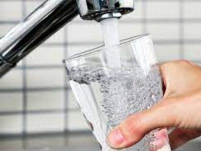 Gastroenteritis en Valentina Norte: los vecinos aseguran que fue el estado del agua