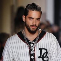 Maluma vuelve a conquistar a una prestigiosa marca de moda para presentar la colección 2021