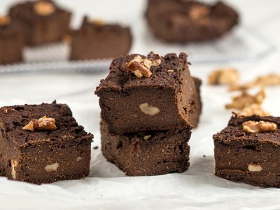 Cuadraditos de chocolate sin harina: bien cremosos y saludables, la receta perfecta para un postre sin culpas