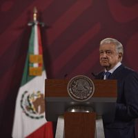 AMLO asegura que hay oposición a ratificación de Ernestina Godoy porque investigó al "Cártel Inmobiliario"