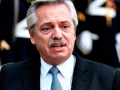 8M: Fernández se comprometió a que "todas, todos y todes tengamos las mismas oportunidades"