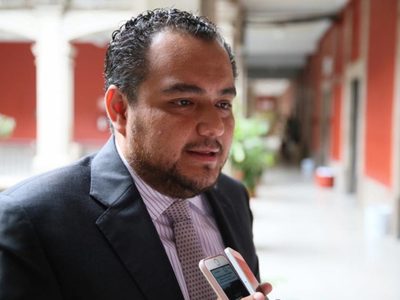 Designan al suplente del fiscal de Morelos tras la detención de Uriel Carmona