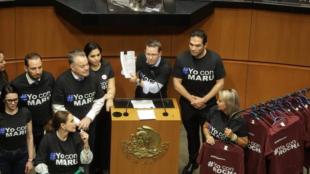 Las playeras en tribuna