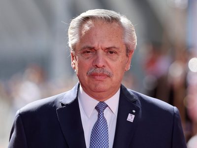 Alberto Fernández y su apoyo a Ucrania en diálogo con Volodimir Zelenski