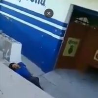 Ejecutan a tres personas en un bar de Salamanca
