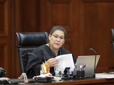 Lenia Batres reprocha a ministros por aprobar petición de más presupuesto