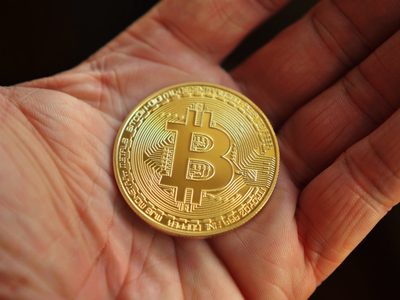 El bitcoin superó su récord histórico tras las declaraciones de Donald Trump: superó los 100 mil dólares