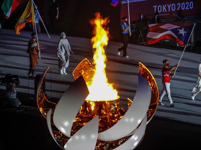 Un espectáculo de luces: así fue la ceremonia de despedida de los Juegos Olímpicos Tokio 2020