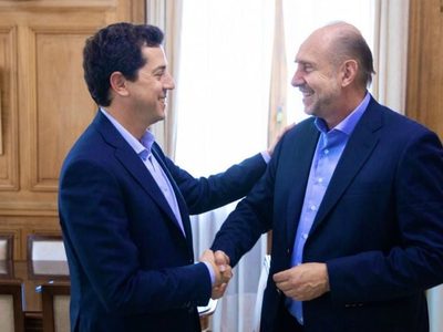 Wado de Pedro recibió a Omar Perotti en la Rosada