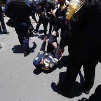 Imágenes del enfrentamiento entre policías y mototaxistas en Xochimilco