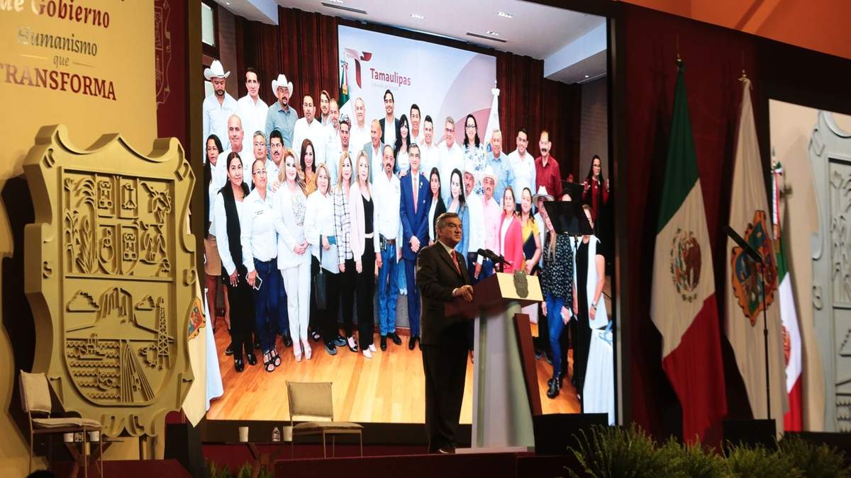 Rinde Américo su Segundo Informe de Gobierno