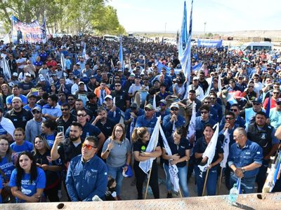 El sindicato petrolero privado alcanzó un aumento salarial del 99% en lo que respecta al 2022