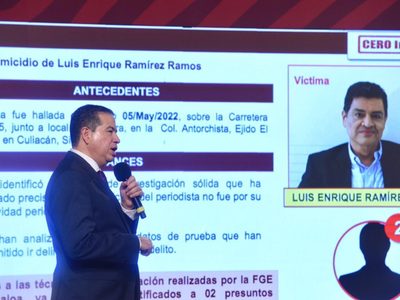 El subsecretario de Seguridad, Ricardo Mejía Berdeja, presenta informe de detenciones de la semana