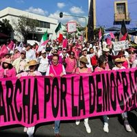 Marcha por la democracia en Cuernavaca; claman por “voto libre”