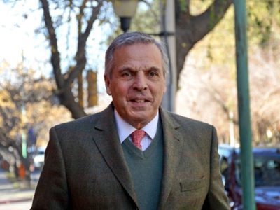 Jorge Sapag: "La única fórmula del MPN es Marcos Koopmann y Ana Pechen"