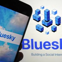 Bluesky descubre que con el crecimiento llegan también los problemas y los bots
