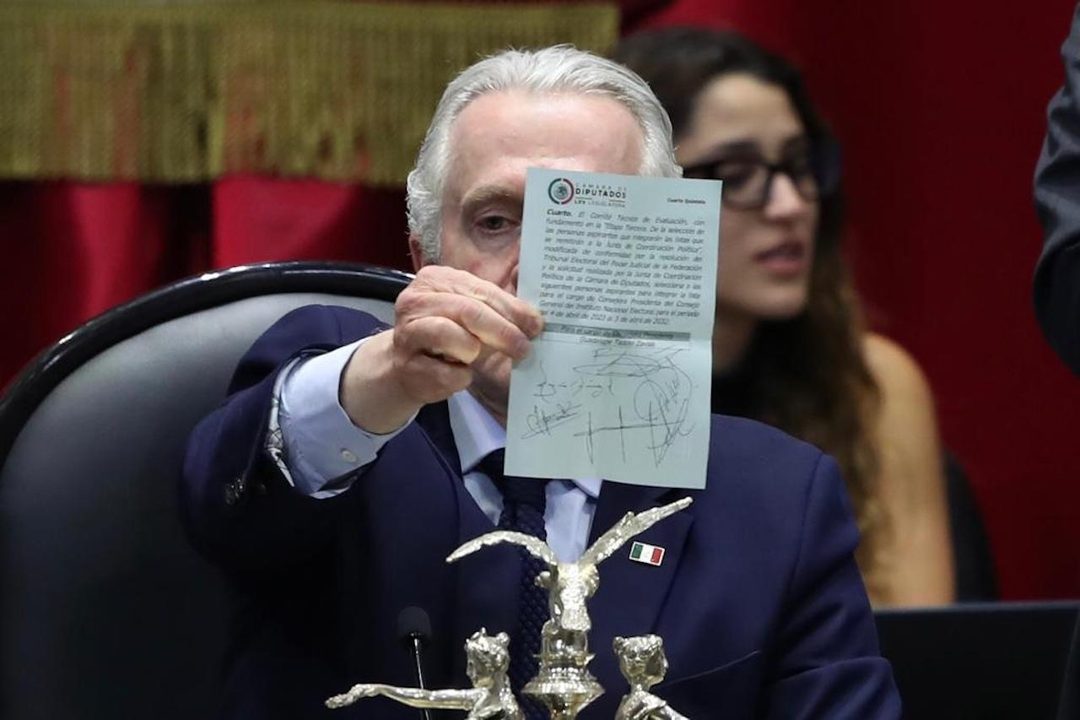 creel muestra el nombre de guadalupe taddei