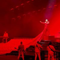 Sismo marca el regreso de Miguel Bosé en el Auditorio Nacional