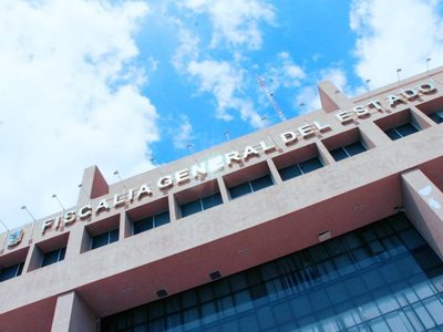 Padres de estudiantes intoxicados en Bochil interponen denuncias ante la Fiscalía de Chiapas