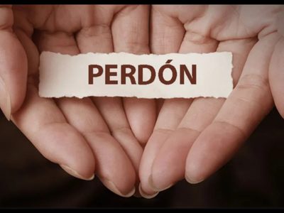 Qué significa decir “perdón” a cada rato, según la psicología: el gesto amable que puede hablar de inseguridad
