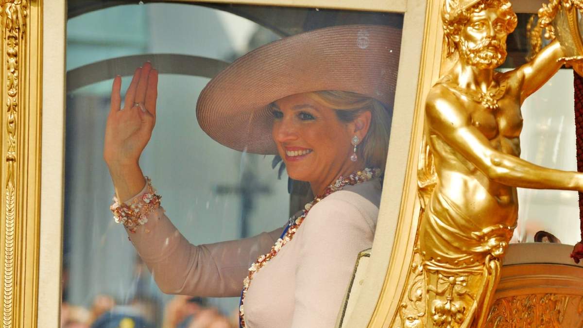 Máxima de Holanda en la carroza de oro. Fuente: (Instagram)