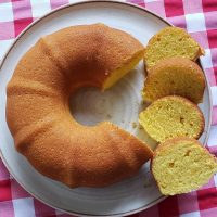 Con 2 bananas y 2 huevos: hacé esta exquisita torta matera para disfrutar a la hora de la merienda