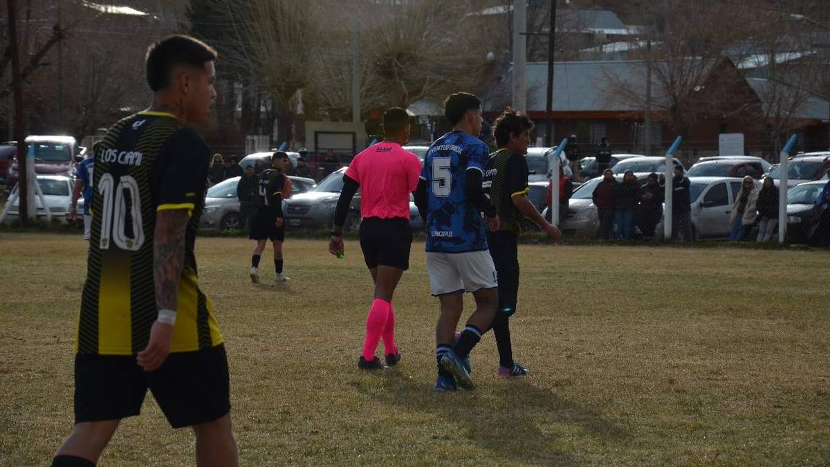 Problemas con los exámenes de alcoholemia en la Liga de Fútbol de Loncopué. Fuente: (Facebook)