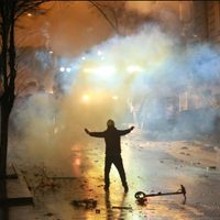 Más de 40 hospitalizados en Georgia tras protestas por la suspensión de diálogos con la UE
