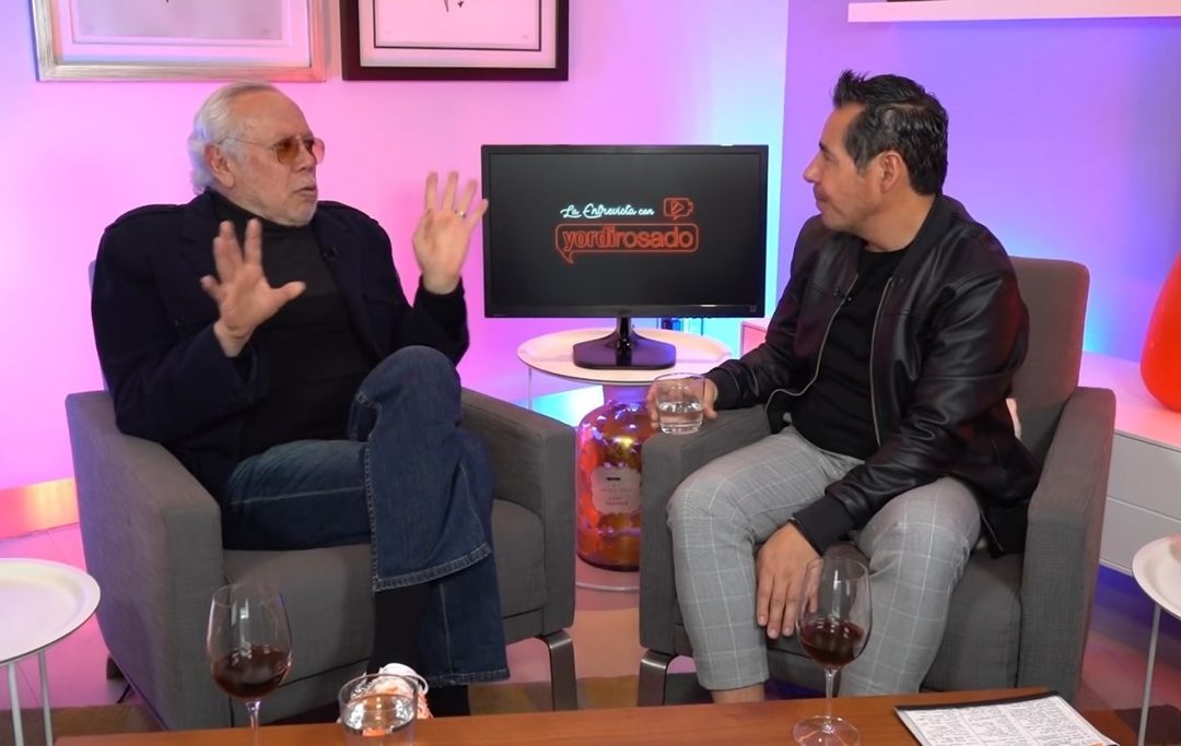Entrevista de Yordi Rosado al productor Luis de Llano en su programa de YouTube