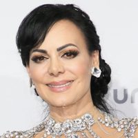 "Ha sido mi compañero": Maribel Guardia mostró sus destrezas físicas en un insólito homenaje