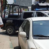 Extesorero municipal de SLP golpeó a abogada que iba a embargar su casa