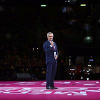 Con show de cumbias, comediantes y acarreados, Mancera celebra tres años de programa social