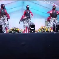 Censuran coreografía crítica de alumnos de Bachilleres contra la violencia en Michoacán (Video)
