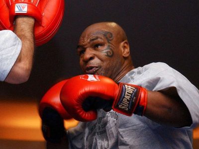 Tyson sorprendió a todos: vuelve al ring, ¿pero no lo hace ante Holyfield?