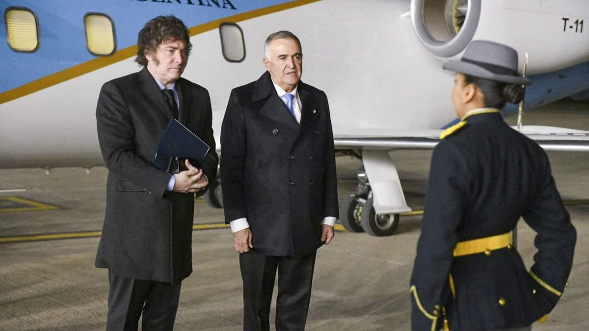 Si bien la Casa Rosada giró invitaciones a todos los gobernadores del país, la lista de asistentes refleja las actuales tensiones en el reparto de fondos