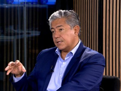 Figueroa criticó las designaciones políticas en planta permanente de personal