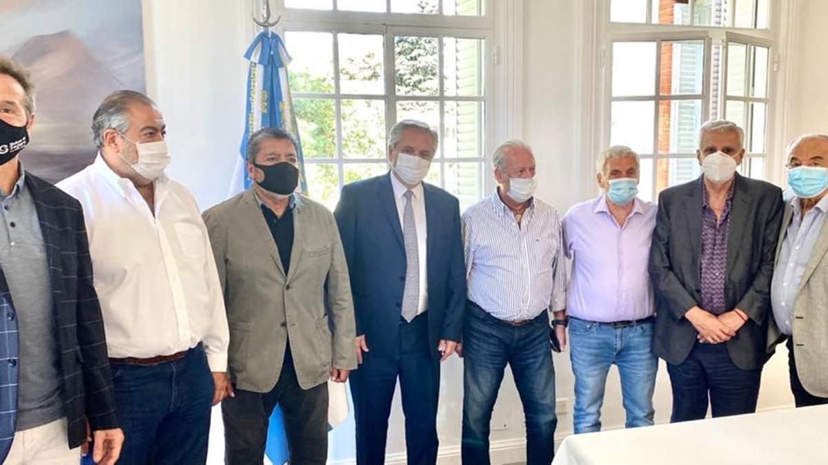 El presidente de la Nación, Alberto Fernández, y gremialistas. Fuente: (Twitter)
