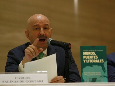 'Difícil negociar cuando se quiere iniciar con un descontón”, dice Salinas sobre Trump y el TLC