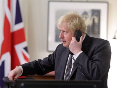 Johnson insiste en que los términos actuales no pueden cerrar el acuerdo con la UE