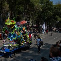 Así operará el Metrobús por los desfiles de Alebrijes y Catrinas