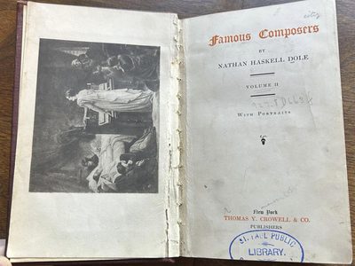 Devuelven libro a biblioteca con más de un siglo de retraso