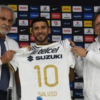 Eduardo "Toto" Salvio fue presentado de manera oficial con Pumas