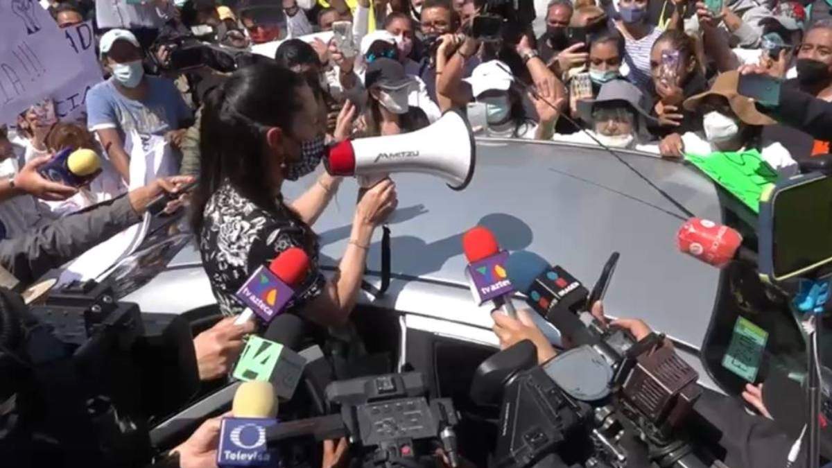 Sheinbaum interrumpida en un acto público