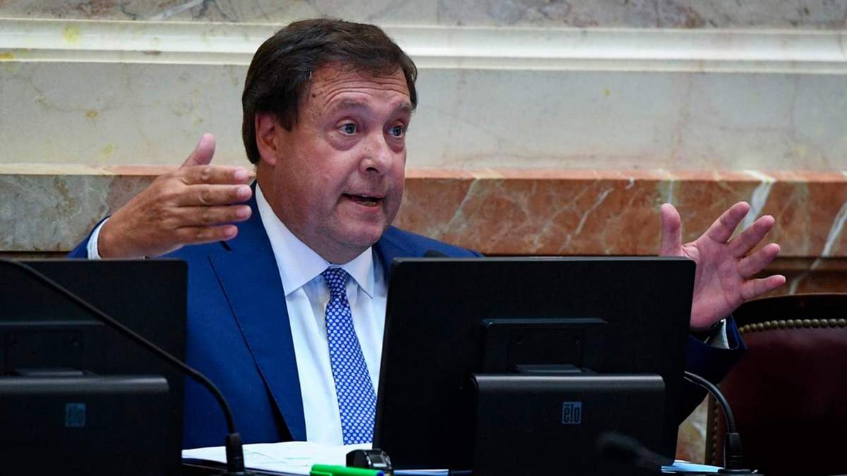 Alberto Weretilneck, senador por Juntos Somos Río Negro. (Fuente: Twitter)